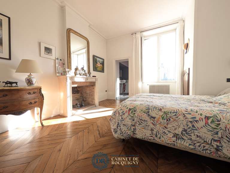 Maison Orléans - 7 chambres - 200m²