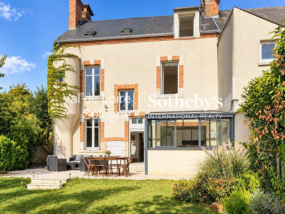 Maison Orléans