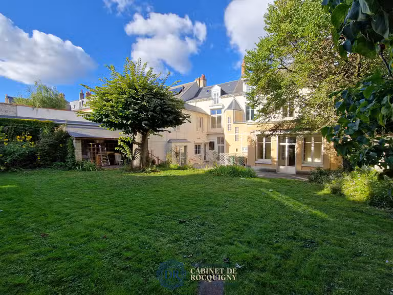 Maison Orléans - 7 chambres - 268m²