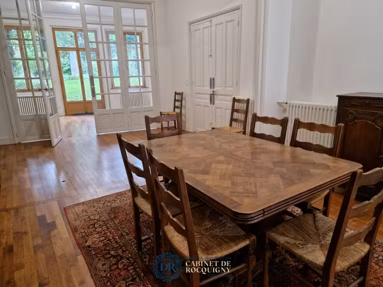 Maison Orléans - 7 chambres - 268m²