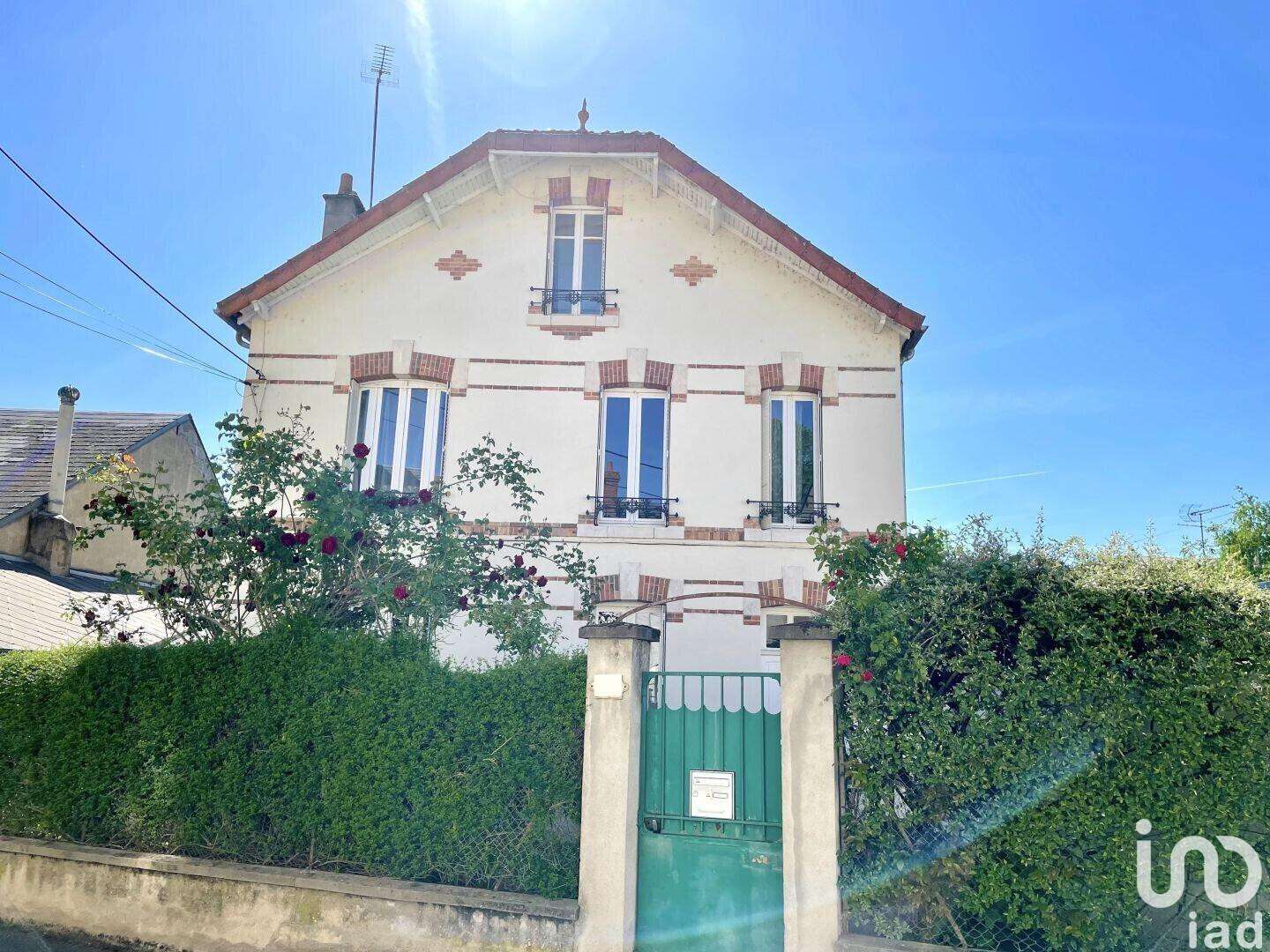 Sale Villa Orléans 525 000€