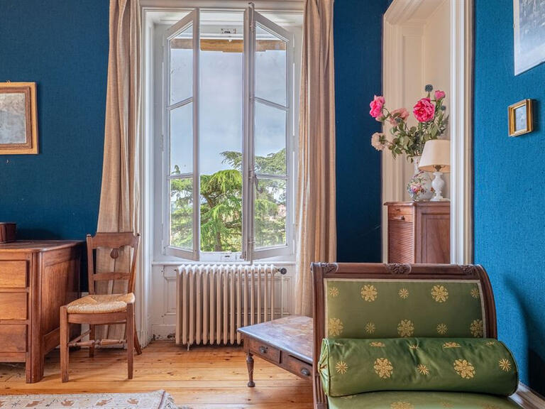 Maison Orliénas - 8 chambres - 522m²