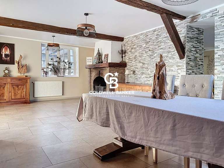 Maison Orly-sur-Morin - 14 chambres - 910m²