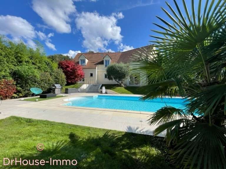 Villa Ormesson - 6 chambres - 260m²