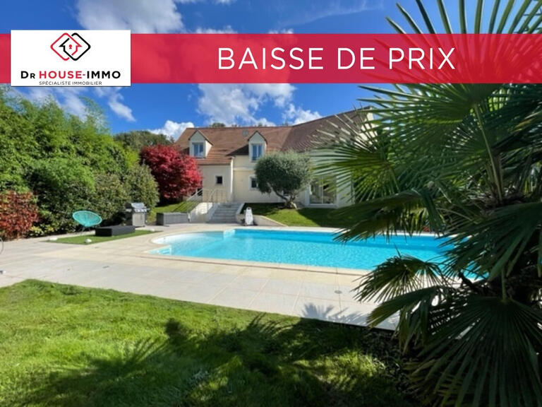 Villa Ormesson - 6 bedrooms - 260m²