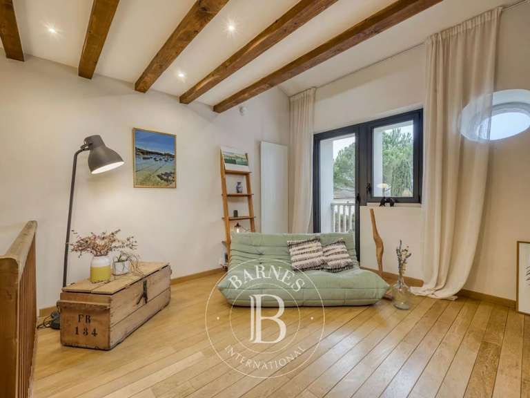 Maison Ornex - 4 chambres - 322m²