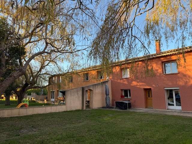 Bien atypique Orsans - 9 chambres - 342m²