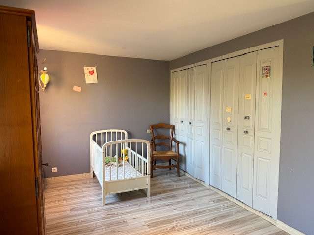 Bien atypique Orsans - 9 chambres - 342m²