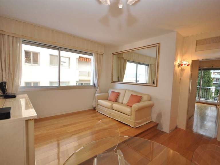 Appartement Orthez - 2 chambres - 72m²