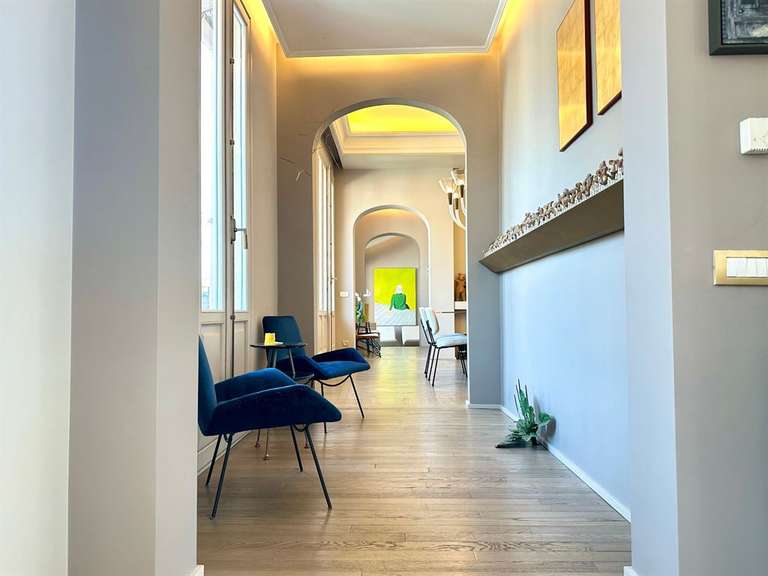 Appartement Orthez - 5 chambres - 510m²