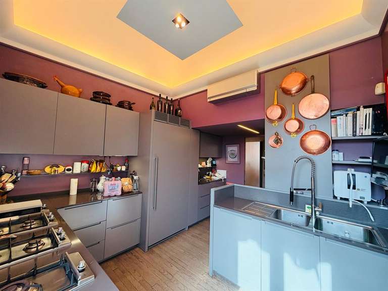 Appartement Orthez - 5 chambres - 510m²