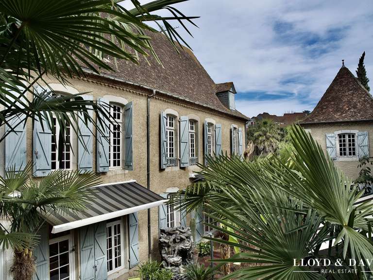House Orthez - 6 bedrooms - 471m²