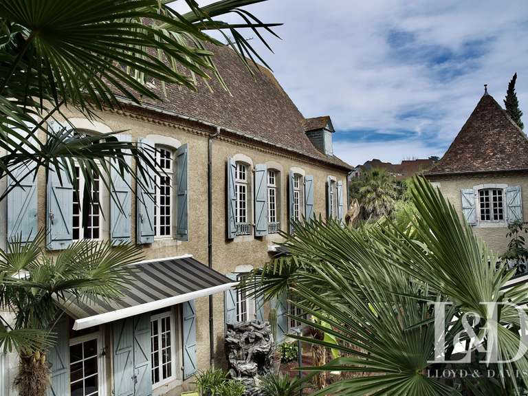 Maison Orthez - 6 chambres - 471m²