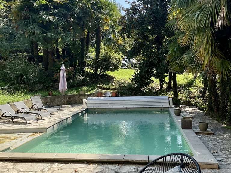 Maison Orthez - 7 chambres - 283m²