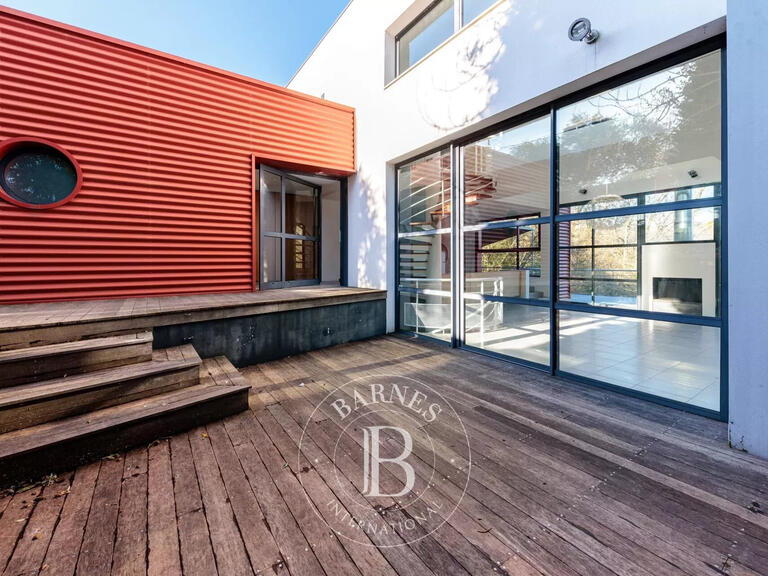 Maison Orvault - 6 chambres - 281m²