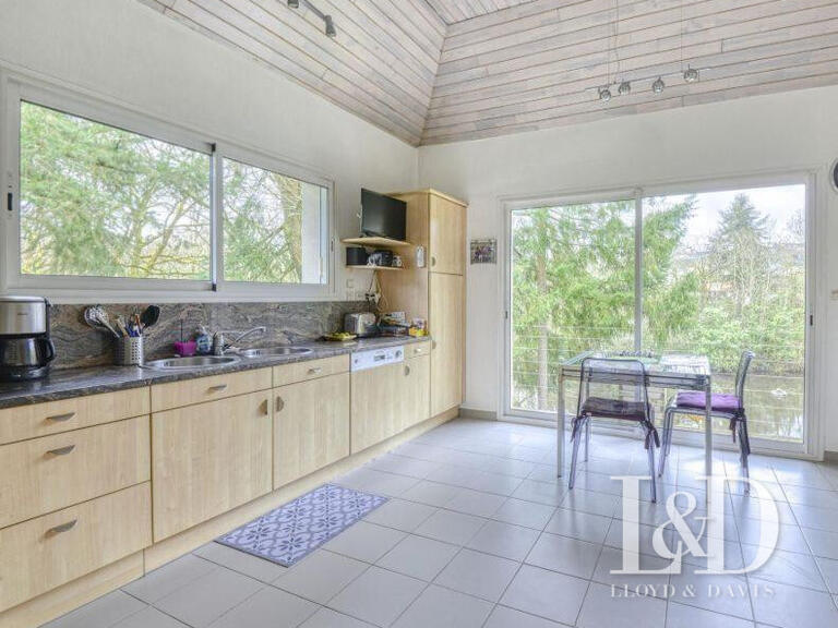 House Orvault - 4 bedrooms - 281m²