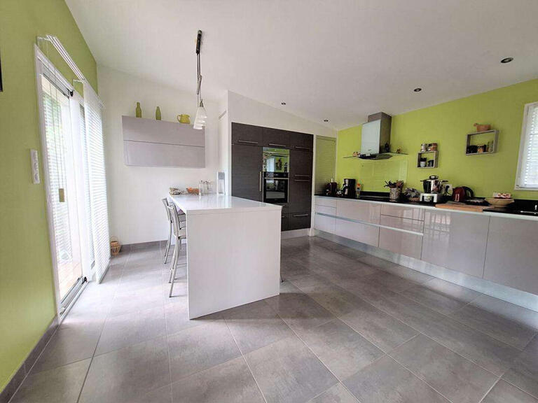 House Orvault - 3 bedrooms