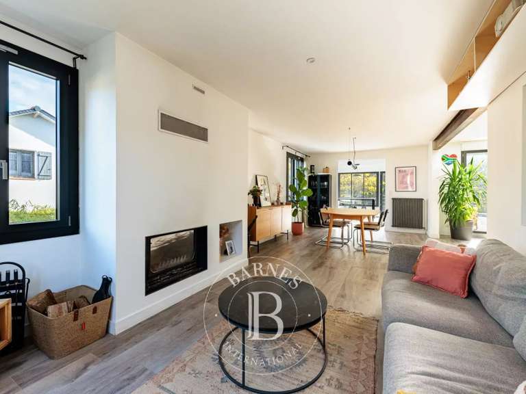 Maison Orvault - 5 chambres - 157m²