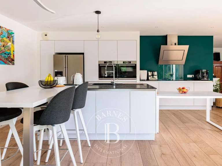 Maison Orvault - 5 chambres - 304m²