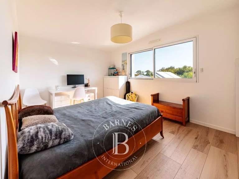 Maison Orvault - 5 chambres - 304m²