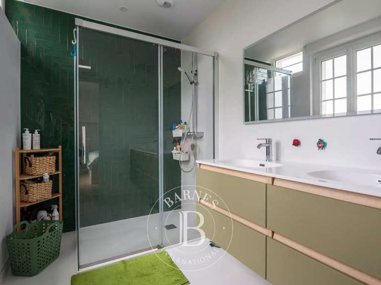 House Orvault - 5 bedrooms - 225m²