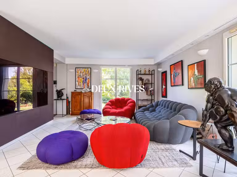 House Orvault - 5 bedrooms