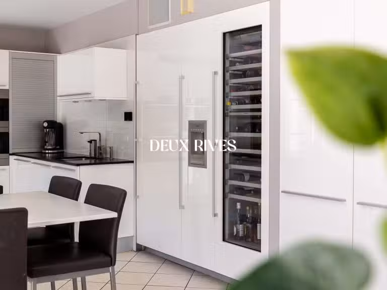 House Orvault - 5 bedrooms
