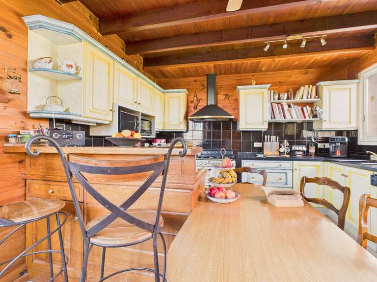 House Ossages - 7 bedrooms - 267m²