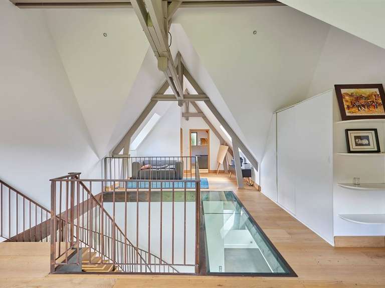 House Ouilly-du-Houley - 4 bedrooms - 265m²