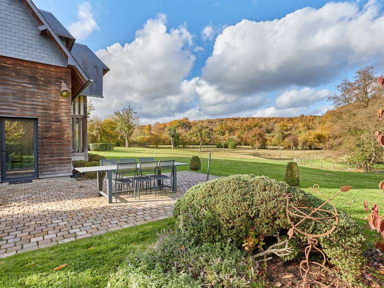 House Ouilly-du-Houley - 4 bedrooms - 265m²