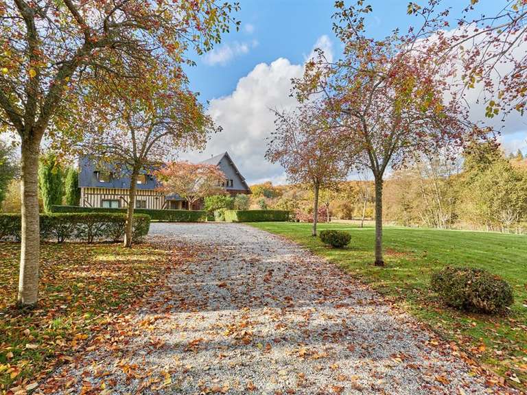 House Ouilly-du-Houley - 4 bedrooms - 265m²