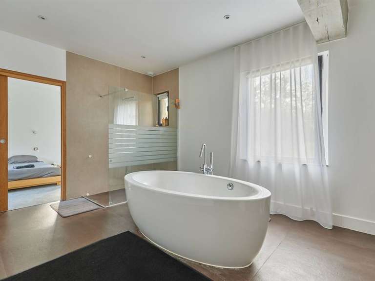 Maison Ouilly-du-Houley - 4 chambres - 265m²