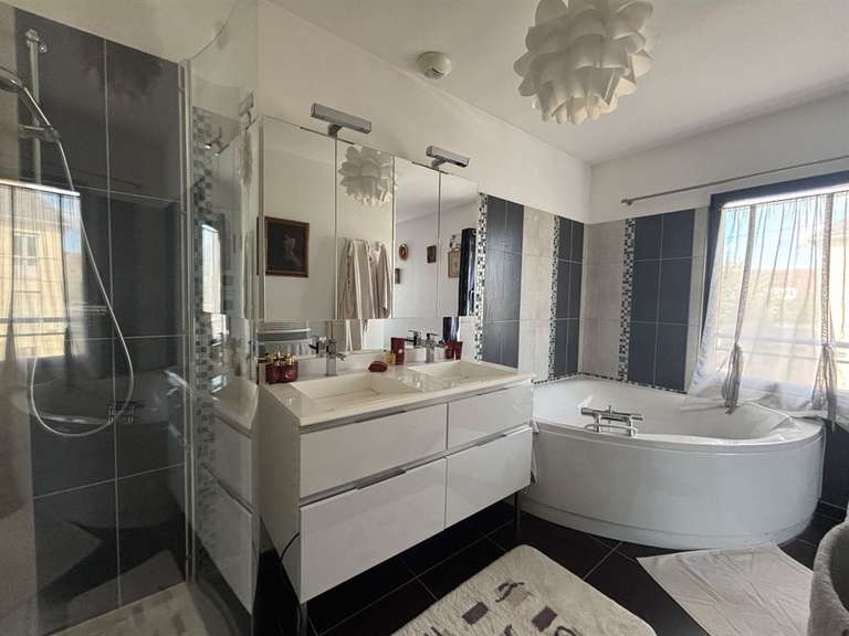 Maison Ouistreham - 4 chambres - 171m²