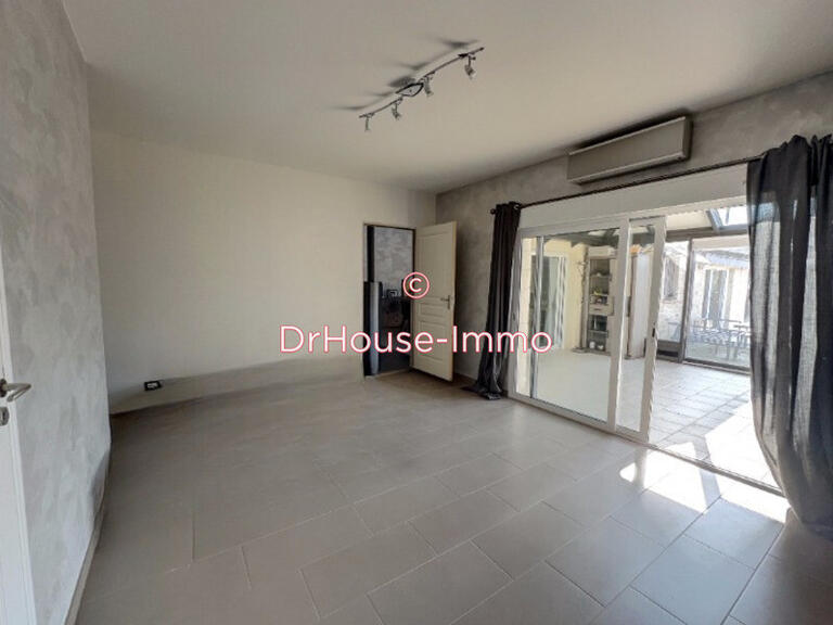 Villa Oulins - 6 bedrooms - 228m²