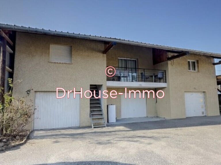 Villa Oulins - 6 bedrooms - 228m²