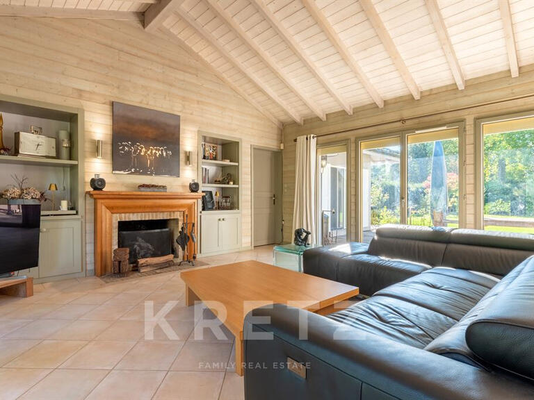 Maison Pacy-sur-Eure - 7 chambres - 245m²