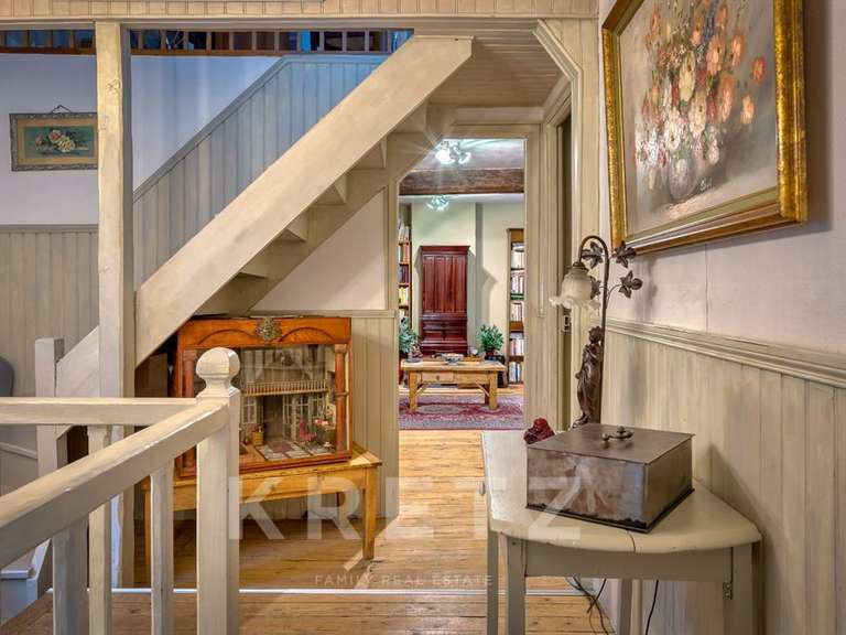 Maison Pacy-sur-Eure - 8 chambres - 271m²