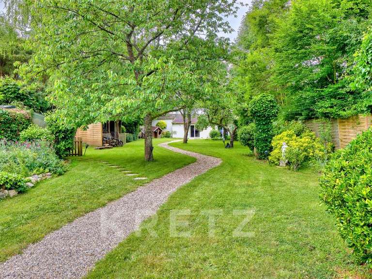 Maison Pacy-sur-Eure - 8 chambres - 271m²