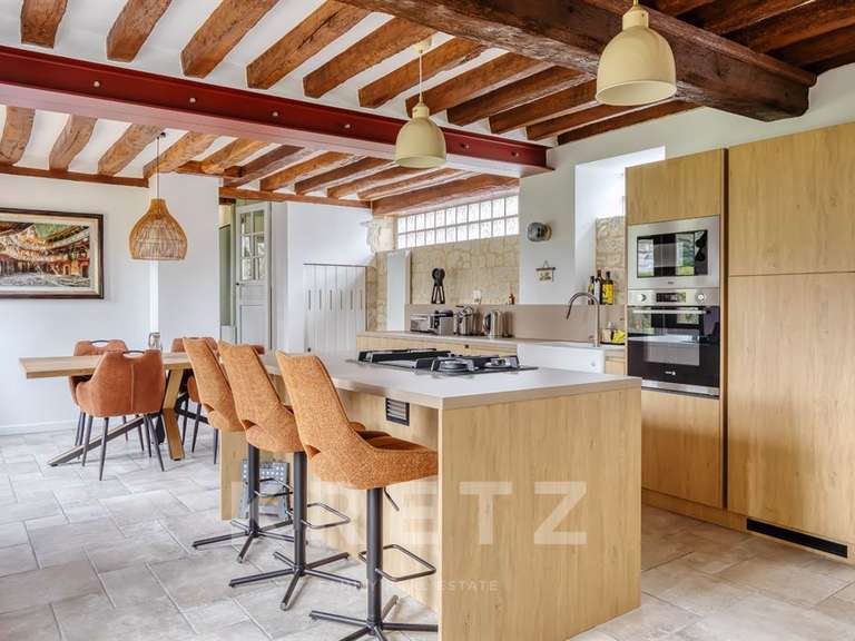 Maison Pacy-sur-Eure - 8 chambres - 374m²