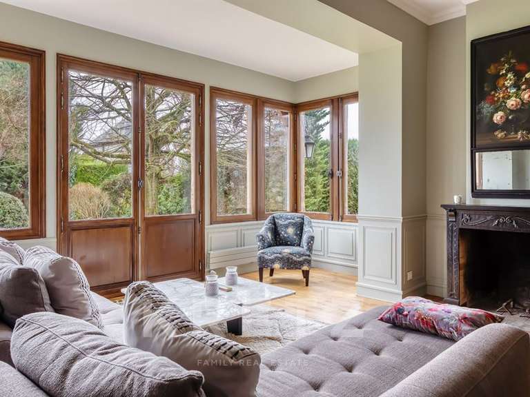 Maison Pacy-sur-Eure - 8 chambres - 306m²