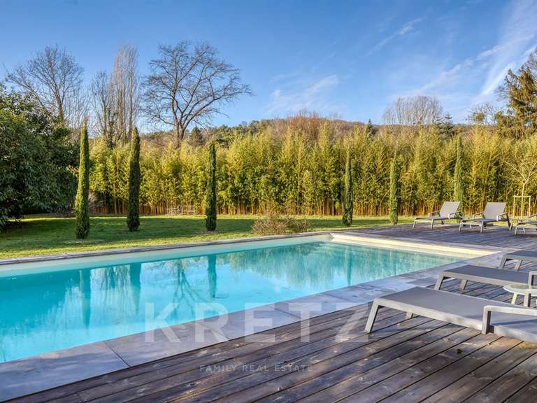 Maison Pacy-sur-Eure - 4 chambres - 220m²