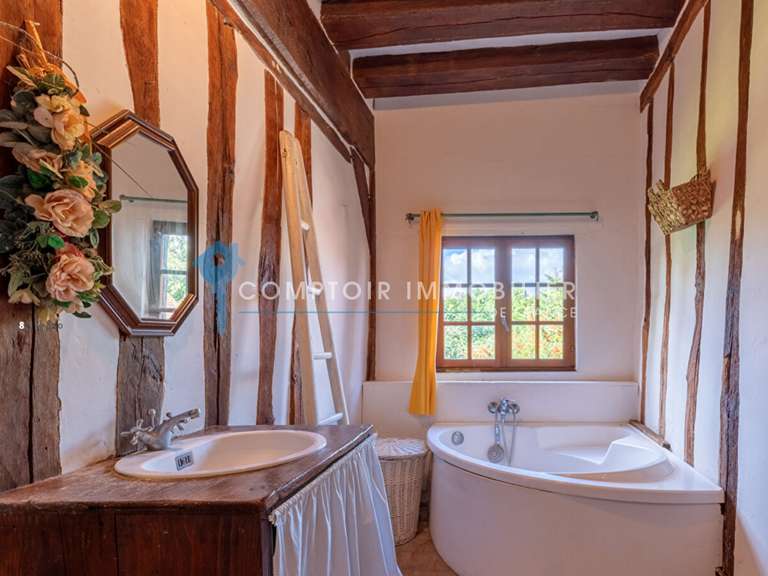 Maison Pacy-sur-Eure - 4 chambres - 390m²