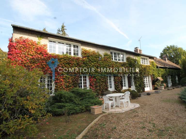 Maison Pacy-sur-Eure - 4 chambres - 210m²