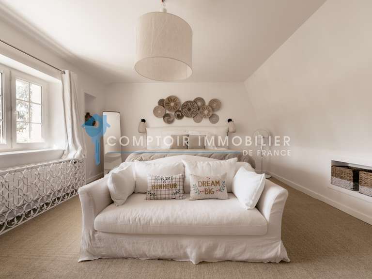 Maison Pacy-sur-Eure - 4 chambres - 210m²