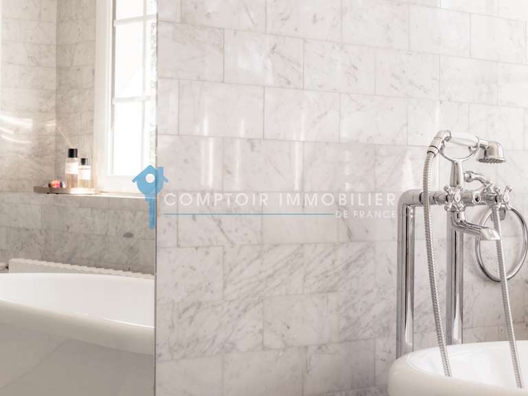 Maison Pacy-sur-Eure - 4 chambres - 210m²