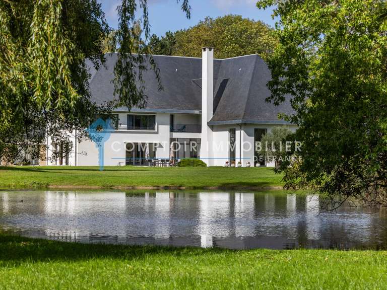 Maison Pacy-sur-Eure - 8 chambres - 1032m²