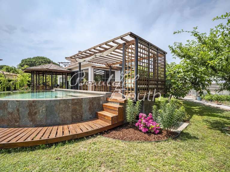 Villa Palau-del-Vidre - 3 chambres - 168m²