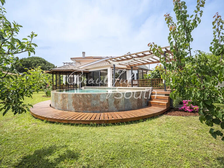 Villa Palau-del-Vidre - 3 bedrooms - 168m²