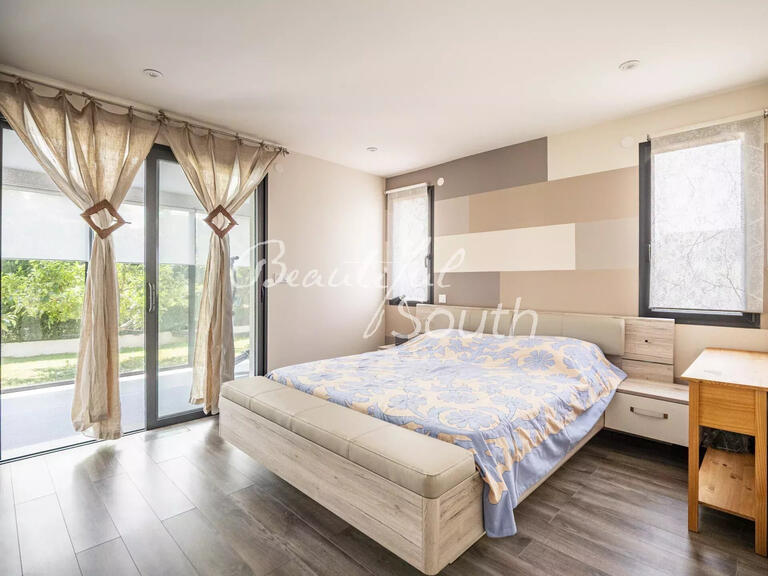 Villa Palau-del-Vidre - 3 bedrooms - 168m²