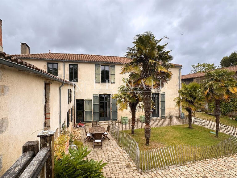 Maison Palluau - 4 chambres - 217m²